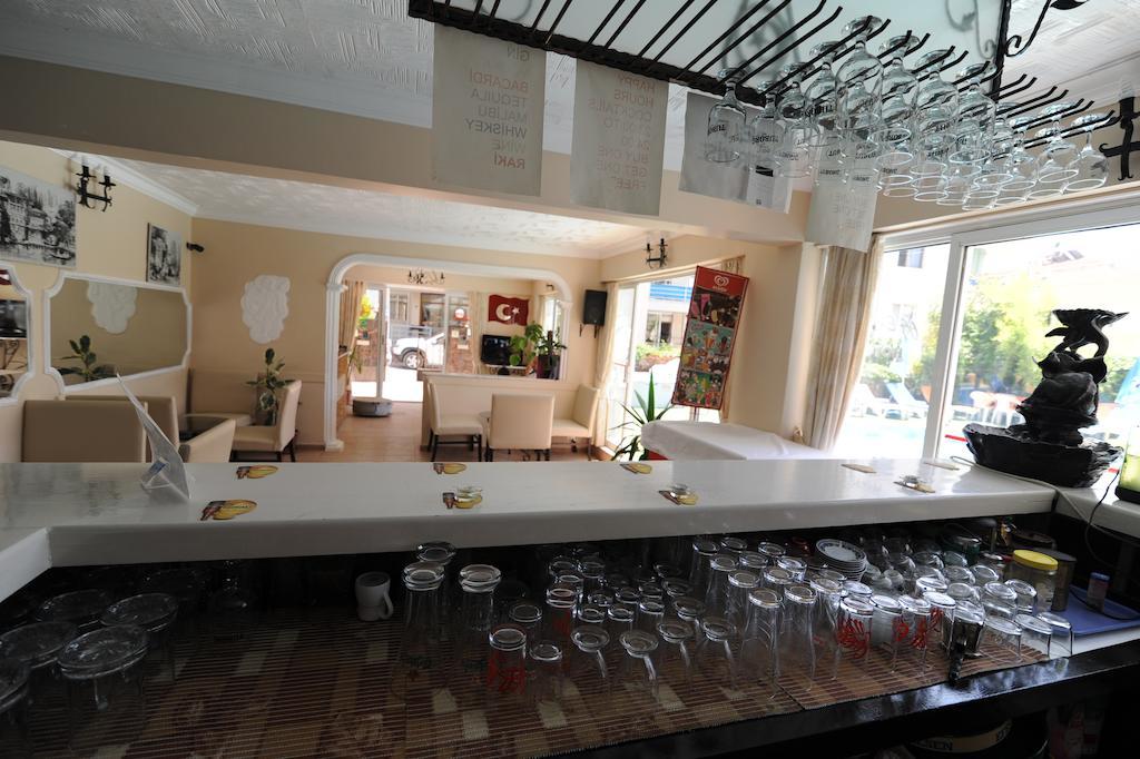 Og-Erim Hotel คูซาดาซี ภายนอก รูปภาพ
