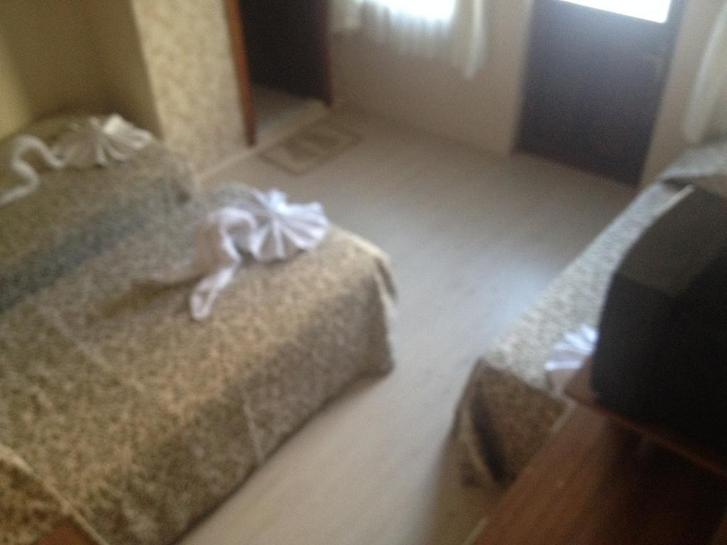 Og-Erim Hotel คูซาดาซี ห้อง รูปภาพ